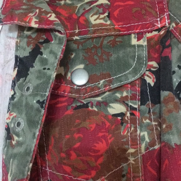 Jean jacket - Picture 2 of 6